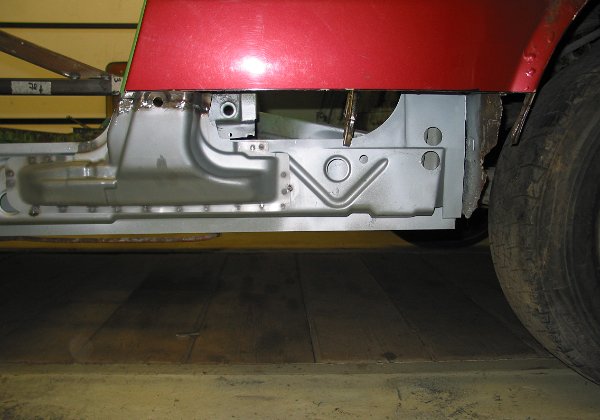 Wiederaufbau linker Schweller