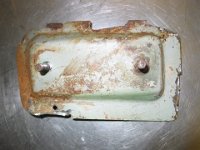 IMG_0354 Halterung Motorhaubenentriegelung