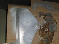 IMG_0599 Fertiges Reparaturblech inkl. Kabelbaumhalterungen. Daneben nochmal das originale Blech