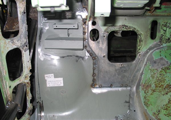 Wiederaufbau linke Spritzwand