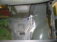 IMG_0856 Die Spritzwand eingeschweißt und verschliffen.