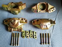 IMG_20190430_171848 Beide hinteren Bremssättel schön neu verzinkt.