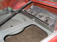 IMG_1950 So könnte es eingeschweißt werden, aber erst müssen die Radhäuser repariert werden.