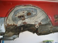 IMG_1594 Hinten links von Unterbodenschutz gereinigt.